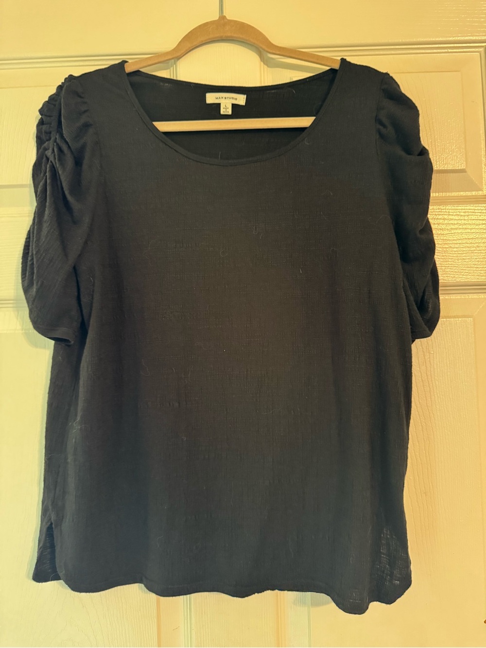 Max Studio Black Puff-Sleeve Scoop Neck Top